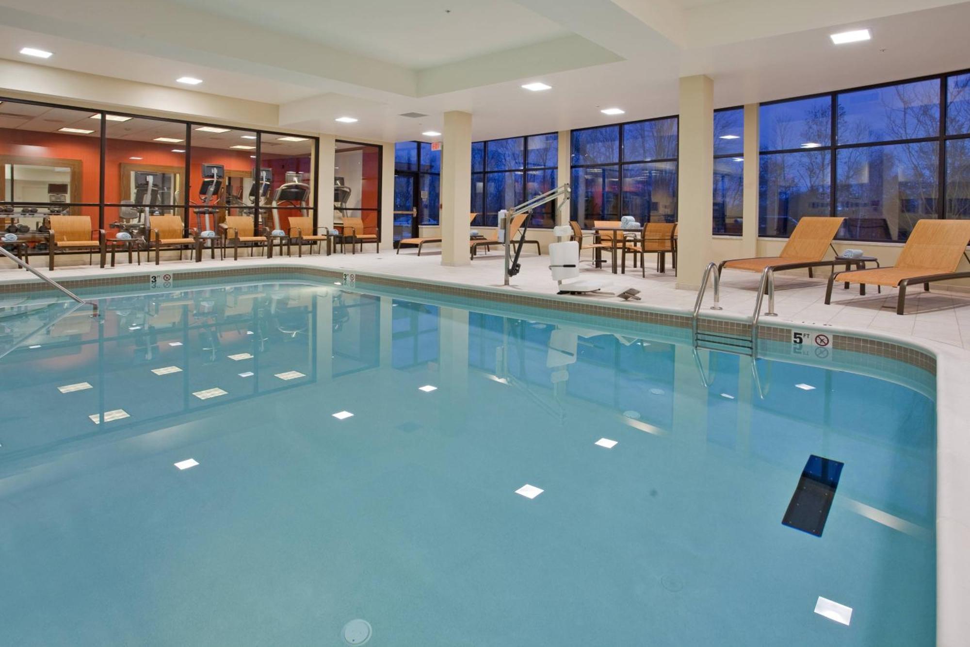 Hotel Courtyard By Marriott Pittsburgh North/Cranberry Woods Cranberry Township Exteriér fotografie